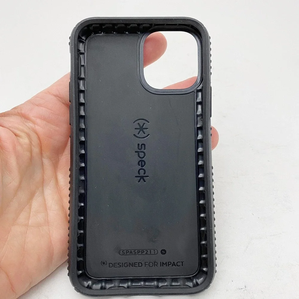 Speck Presidio Grip 13ft Drop Protection Case iPhone 11 Pro Black
